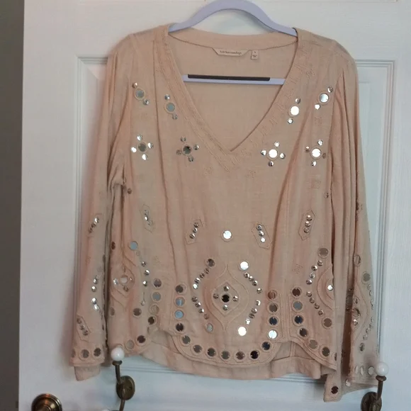 Blouse - Picture 1 of 5